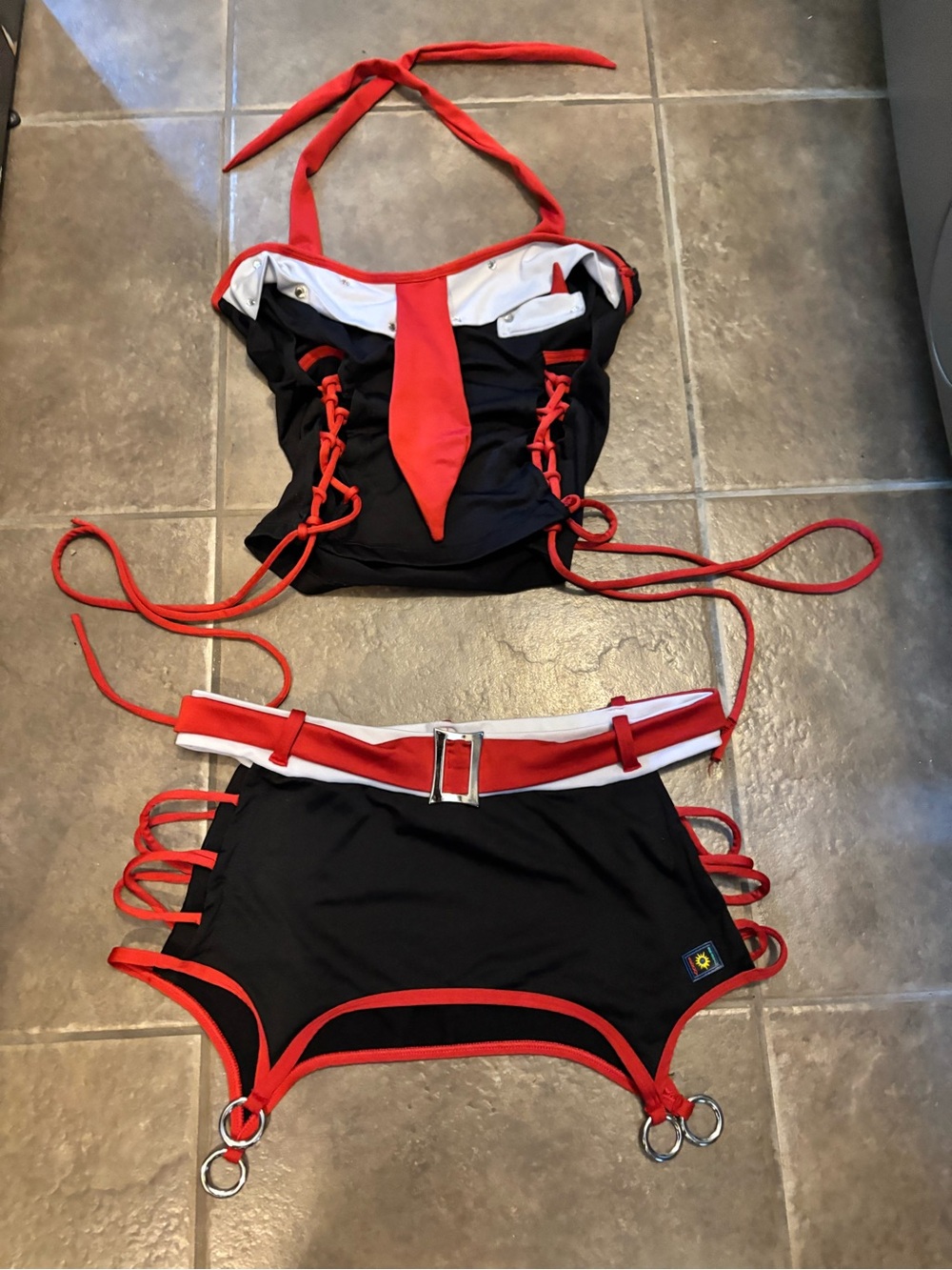 Black and Red Two-Piece Set Club Festival